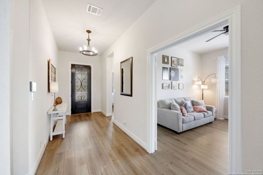 Furnished interior view inside a new home in Meyer Ranch – Legacy Series, New Braunfels (Image 31).
