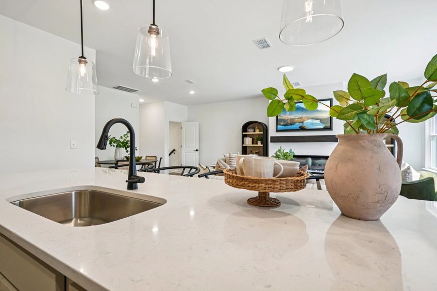 Representative images and renderings are for illustrative purposes. Actual structural options and design finishes of home may vary. Representative images and renderings are for illustrative purposes. Actual structural options and design finishes of home may vary.