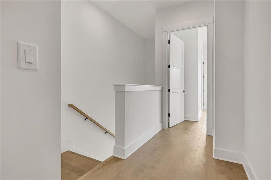 Spacious, unfurnished interior of a new home in Trilith, Fayetteville (Image 18).