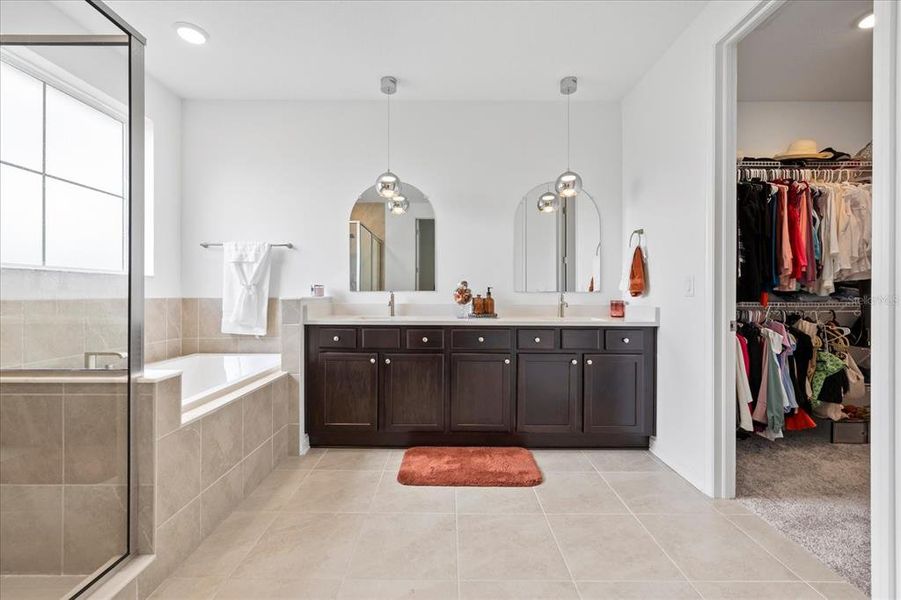 Furnished interior view inside a new home in Hilltop Point, Dade City (Image 13).