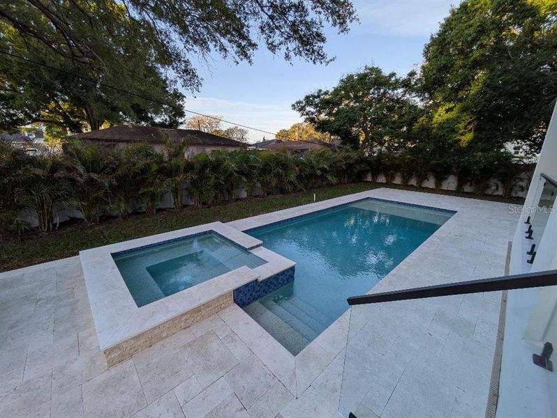 Exterior details and patio area of a home in , Tampa (Image 11).