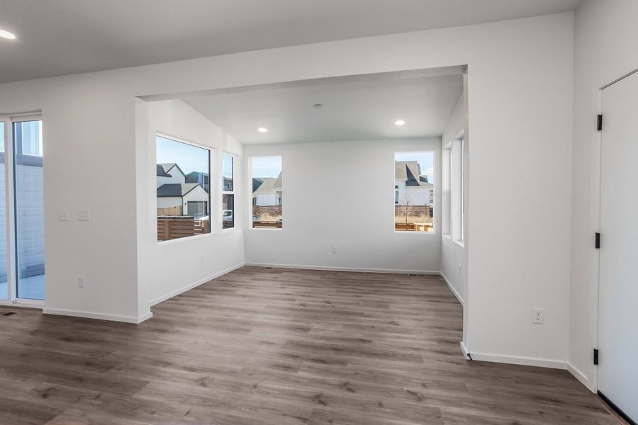 Spacious, unfurnished interior of a new home in Trailside, Timnath (Image 33). Spacious, unfurnished interior of a new home in Trailside, Timnath (Image 33).