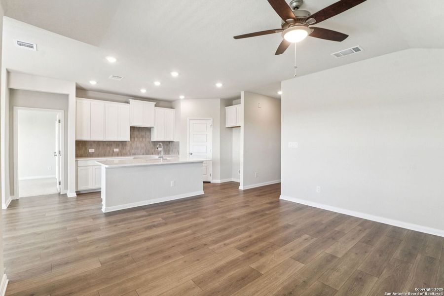 Spacious, unfurnished interior of a new home in Legendary Trails - Premier Series, Cibolo (Image 31). Spacious, unfurnished interior of a new home in Legendary Trails - Premier Series, Cibolo (Image 31).