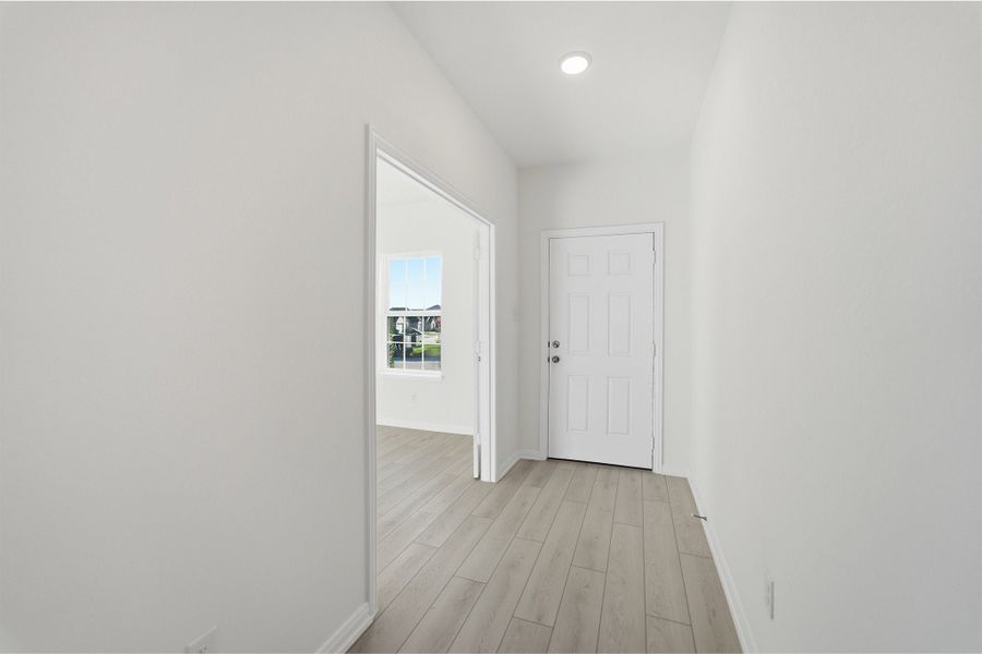 Spacious, unfurnished interior of a new home in Sagebrook, Argyle (Image 24). Spacious, unfurnished interior of a new home in Sagebrook, Argyle (Image 24).