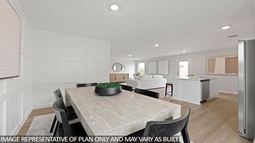 Furnished interior view inside a new home in Silverthorne, Conroe (Image 16).