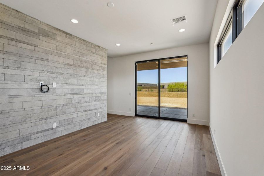 30-web-or-mls-E Buckskin Trail-1105-030