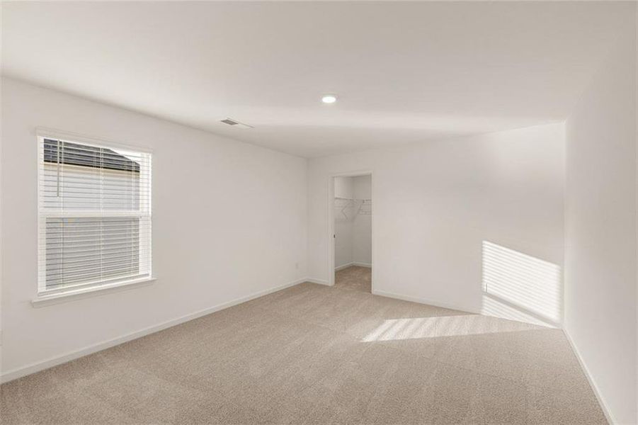 Spacious, unfurnished interior of a new home in Independence, Loganville (Image 24).