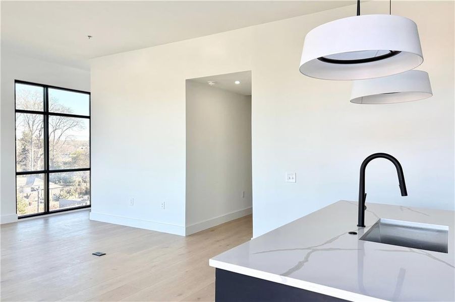 Image 21 of a home in .