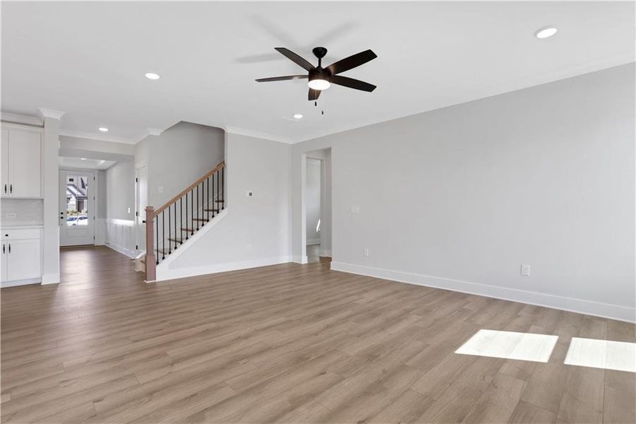 Spacious, unfurnished interior of a new home in Cambridge, Flowery Branch (Image 34).