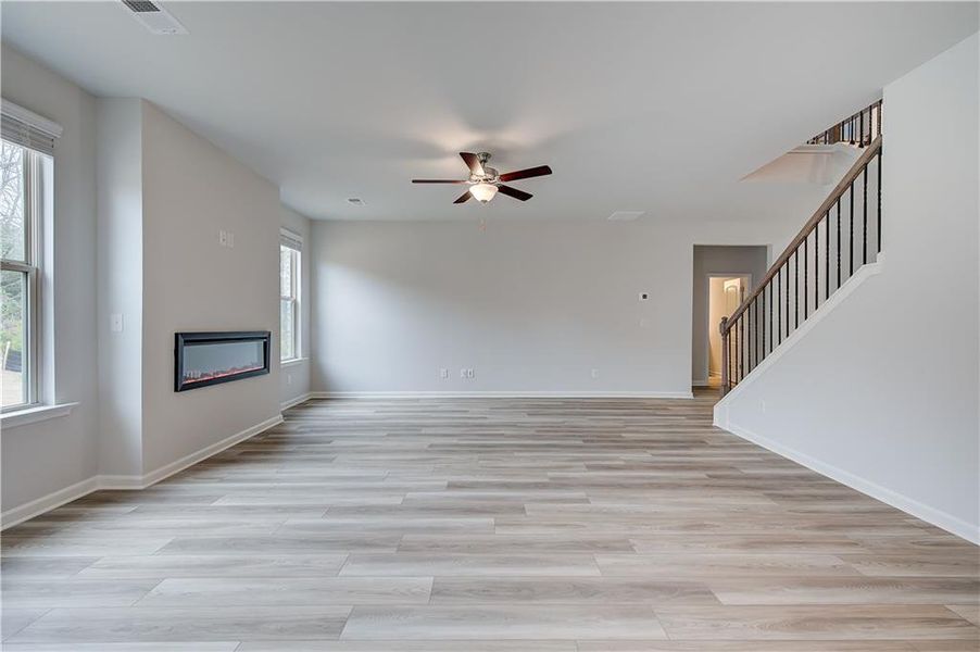 Spacious, unfurnished interior of a new home in Adagio, Dacula (Image 15).