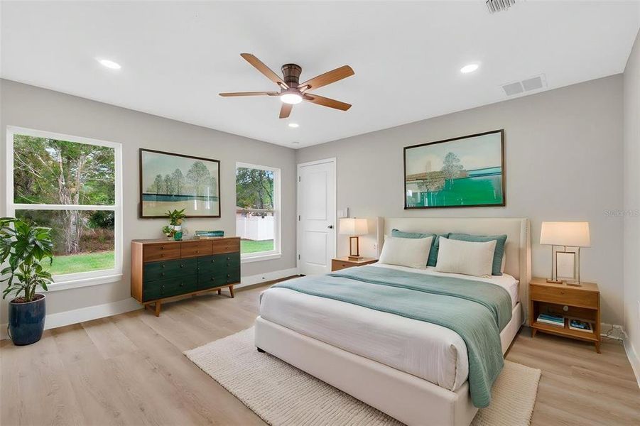 Furnished interior view inside a new home in , Orlando (Image 45).