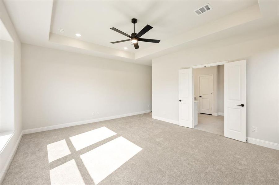Spacious, unfurnished interior of a new home in Meadow Vista 60-65, Anna (Image 24). Spacious, unfurnished interior of a new home in Meadow Vista 60-65, Anna (Image 24).