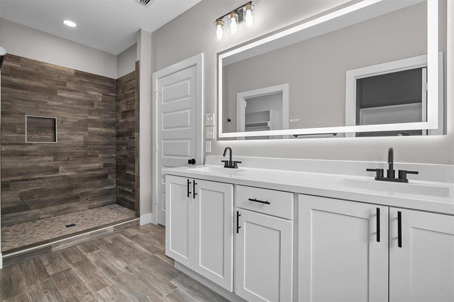 Furnished interior view inside a new home in , Lindale (Image 10). Furnished interior view inside a new home in , Lindale (Image 10).