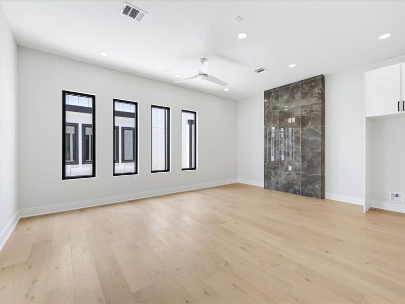 Spacious, unfurnished interior of a new home in , Houston (Image 23). Spacious, unfurnished interior of a new home in , Houston (Image 23).
