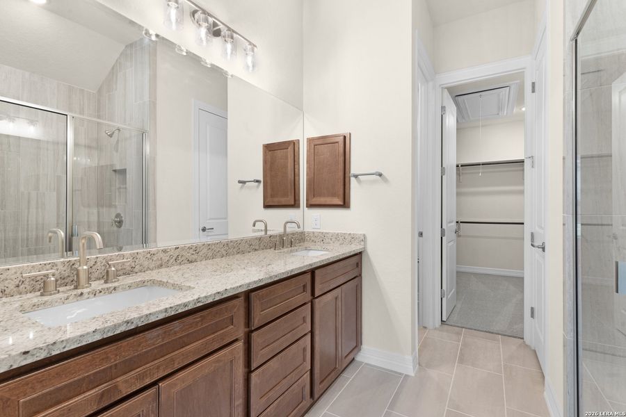 Furnished interior view inside a new home in Willis Ranch, San Antonio (Image 6).