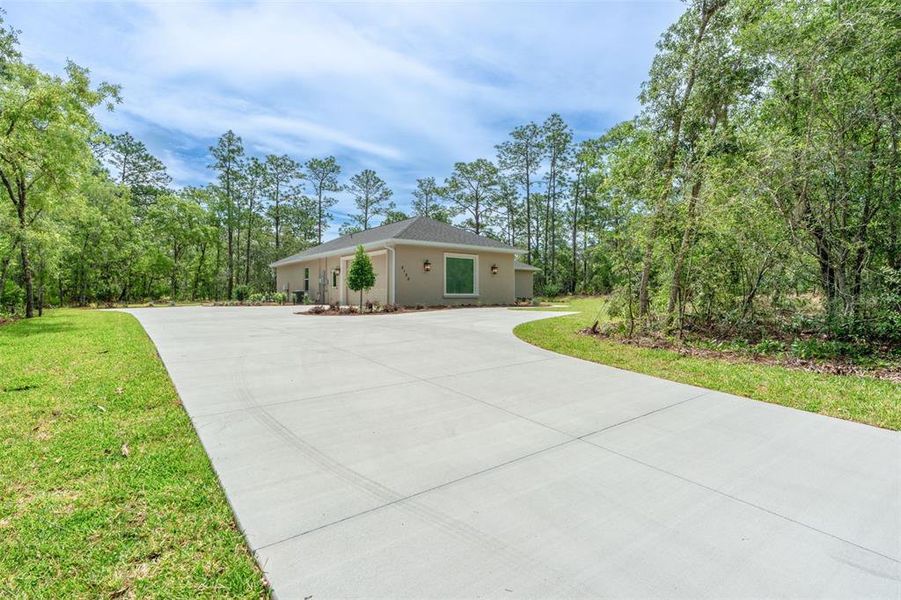Image 41 of a home in .