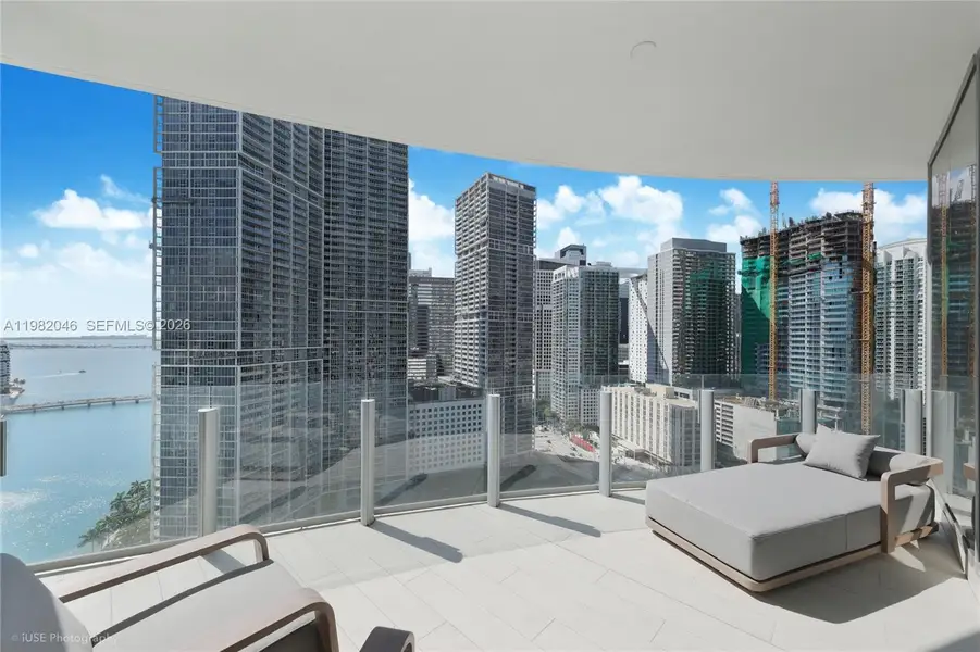 Condo located in Miami, FL showcasing its design and architecture (Image 16). Condo located in Miami, FL showcasing its design and architecture (Image 16).