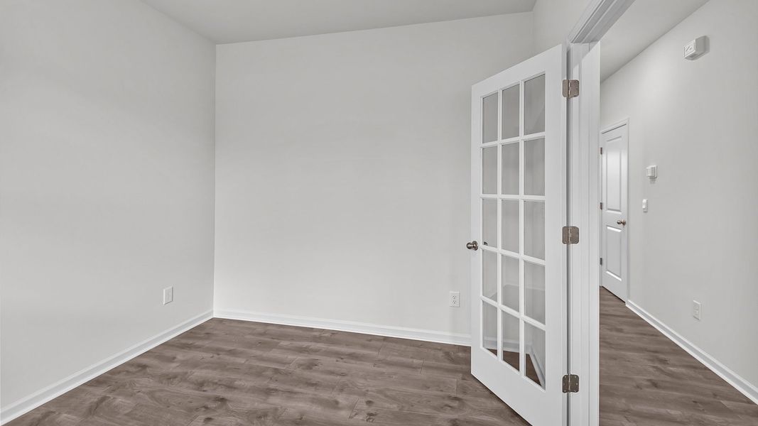 Spacious, unfurnished interior of a new home in Hunter Hill, Rocky Mount (Image 9).