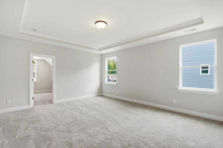 Spacious, unfurnished interior of a new home in Rone Creek, Waxhaw (Image 22).