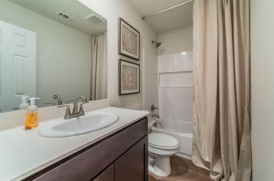 Edited_440_Rose_Ave_12