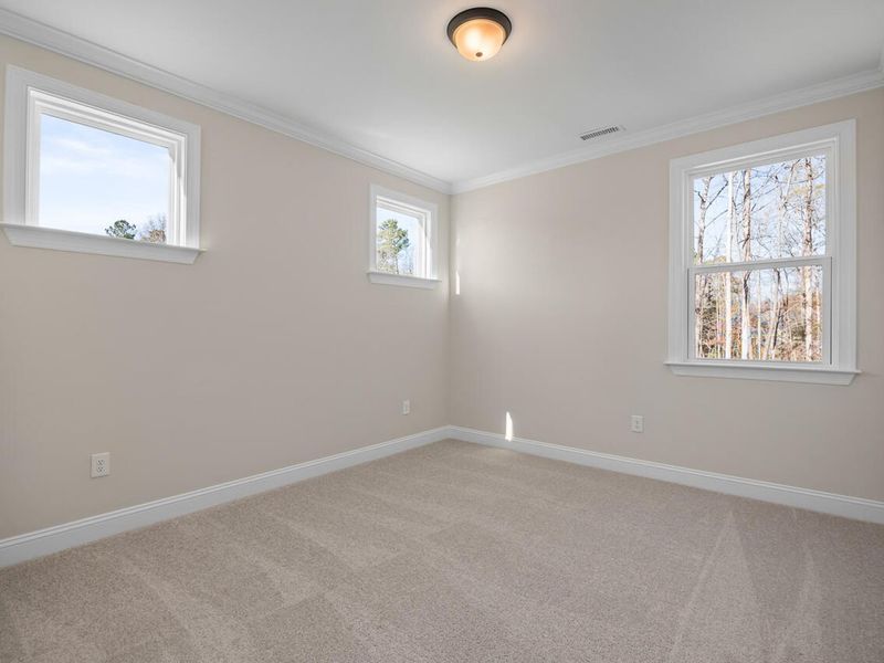 Spacious, unfurnished interior of a new home in Laneridge Estates, Raleigh (Image 20).