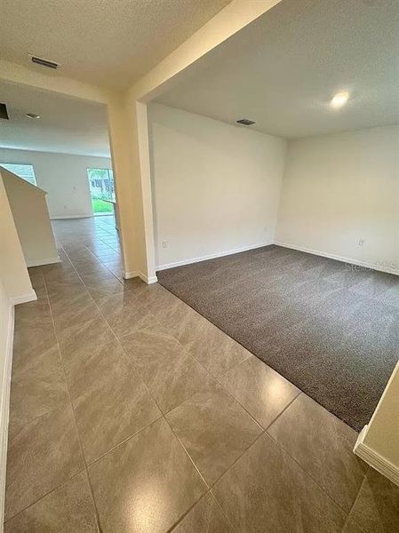 Spacious, unfurnished interior of a new home in , Wimauma (Image 29).