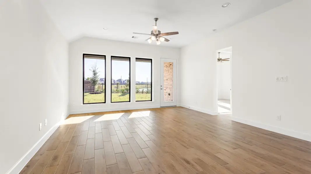 Spacious, unfurnished interior of a new home in Elyson, Katy (Image 11). Spacious, unfurnished interior of a new home in Elyson, Katy (Image 11).