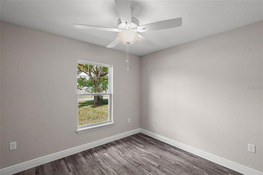 Spacious, unfurnished interior of a new home in , Ocala (Image 7).