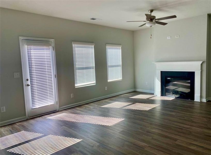 Spacious, unfurnished interior of a new home in Creekside Village, Lithonia (Image 19).