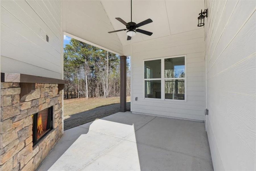 Exterior details and patio area of a home in , Waleska (Image 32).