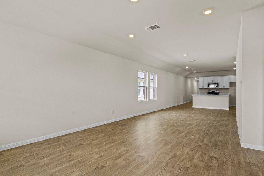 Spacious, unfurnished interior of a new home in Whisper South, San Marcos (Image 27).