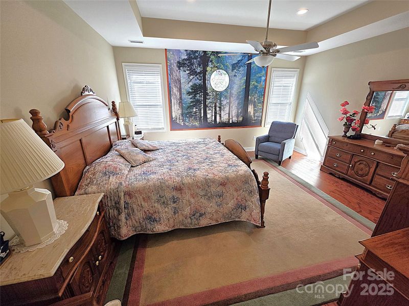Furnished interior view inside a new home in , Hickory (Image 21).