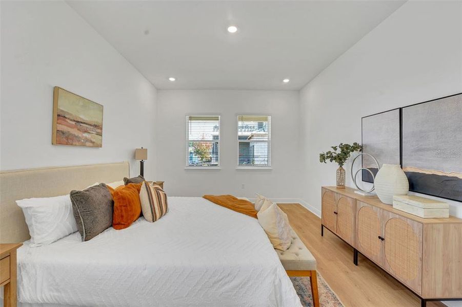 Furnished interior view inside a new home in Palms at Windermere, Windermere (Image 9).