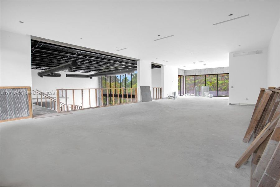 Image 25 of a home in .