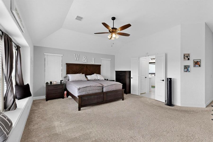 Furnished interior view inside a new home in Clairmont Estates, Ponder (Image 8).