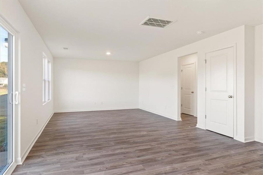 Spacious, unfurnished interior of a new home in The Ridge at Twin Rivers, Covington (Image 20). Spacious, unfurnished interior of a new home in The Ridge at Twin Rivers, Covington (Image 20).