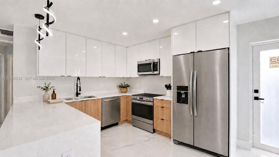 Furnished interior view inside a new home in , Lehigh Acres (Image 13).