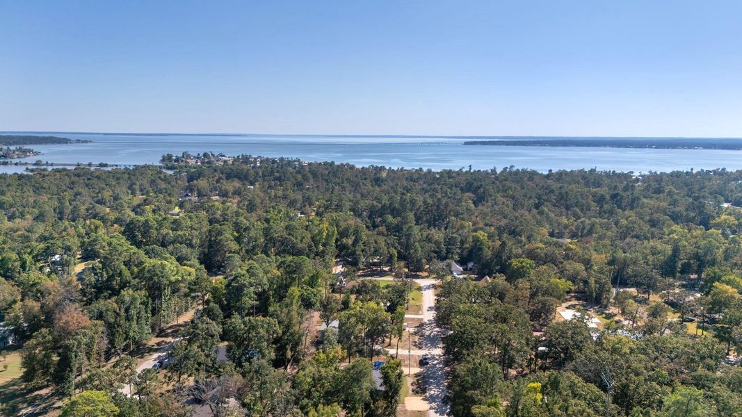 In Creekside Lake Livingston Subdivision