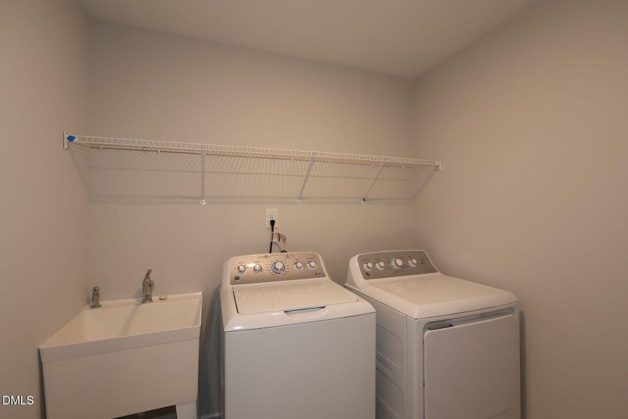 3772617_50060 3772617_50060