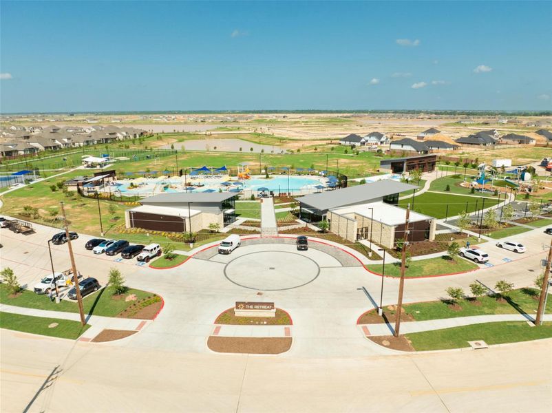 Community amenities in Sunterra Lakes, Brookshire (Image 28).