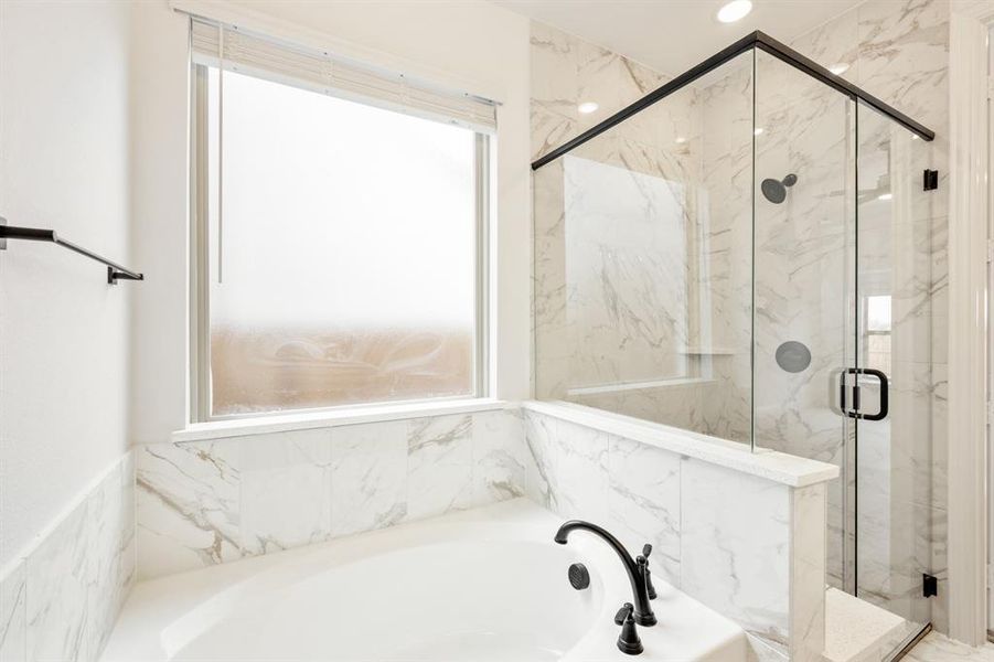 Furnished interior view inside a new home in Willow Wood, McKinney (Image 13).