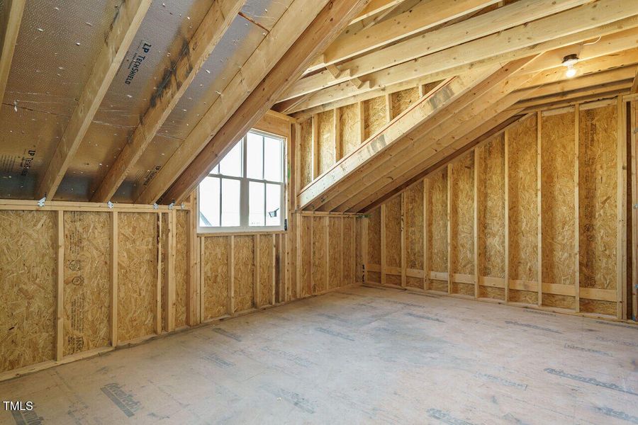 029-1280x960-unfinished-space