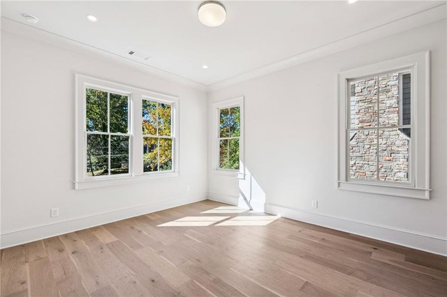 Spacious, unfurnished interior of a new home in , Atlanta (Image 28). Spacious, unfurnished interior of a new home in , Atlanta (Image 28).