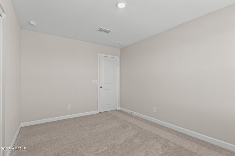 16805 W Cavedale Dr-21