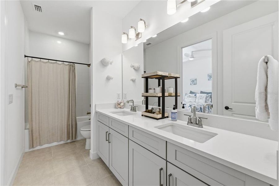 Furnished interior view inside a new home in , Bradenton (Image 48). Furnished interior view inside a new home in , Bradenton (Image 48).