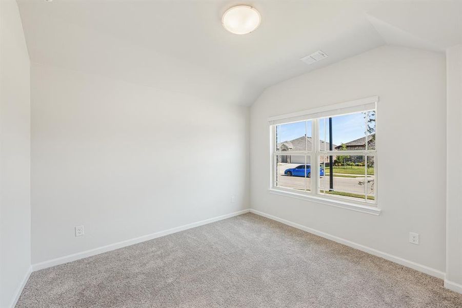 Spacious, unfurnished interior of a new home in Eagle Glen Elements, Alvarado (Image 30). Spacious, unfurnished interior of a new home in Eagle Glen Elements, Alvarado (Image 30).