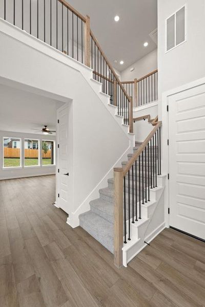 Spacious, unfurnished interior of a new home in Heritage, Dripping Springs (Image 37).