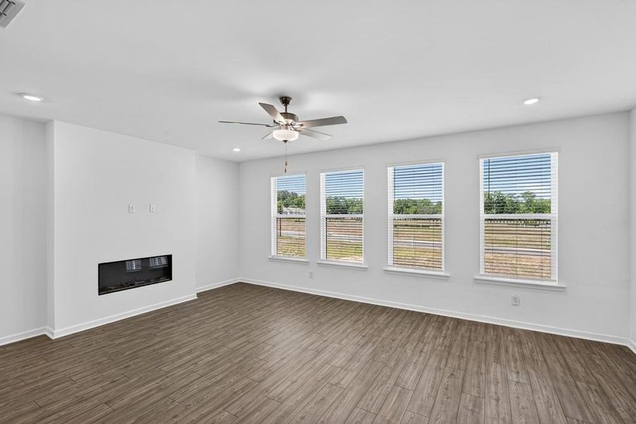 Spacious, unfurnished interior of a new home in Alder Creek, Cumming (Image 19).
