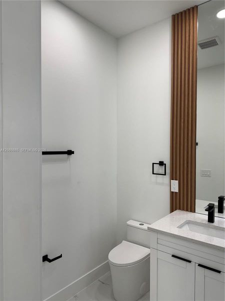 Furnished interior view inside a new home in , Lehigh Acres (Image 8).