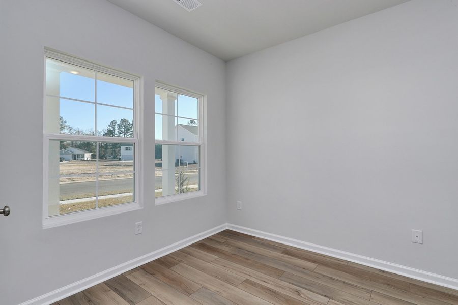 Spacious, unfurnished interior of a new home in Hainer Place, Conway (Image 26).